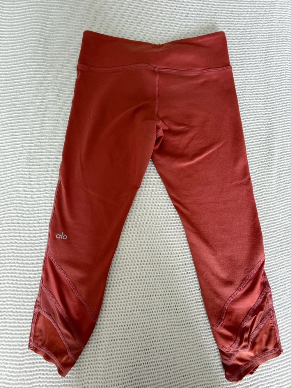 Alo Leggings